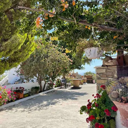 Matina's Family Πανσιόν Μικρή Βίγλα