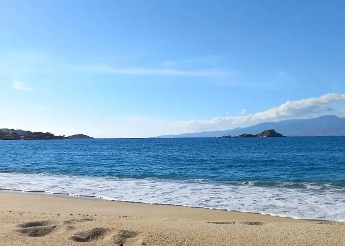 Matina's Family Pensjonat Mikri Vigla