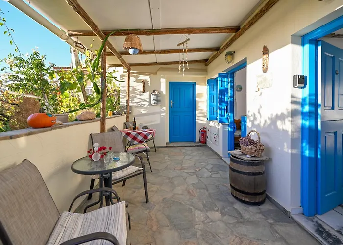 Matina's Family Pensjonat Mikri Vigla