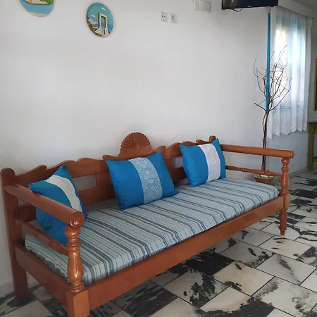 Matina's Vineyard Guest house *